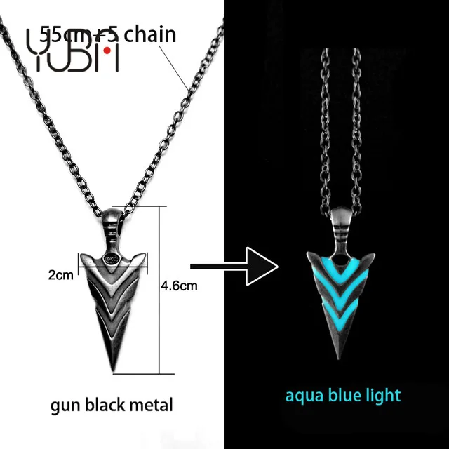 

Vintage Luminous Arrow Pendant Necklace Classic Alloy Fluorescent Necklace Glow In The Dark Jewelry for Men Party Gift