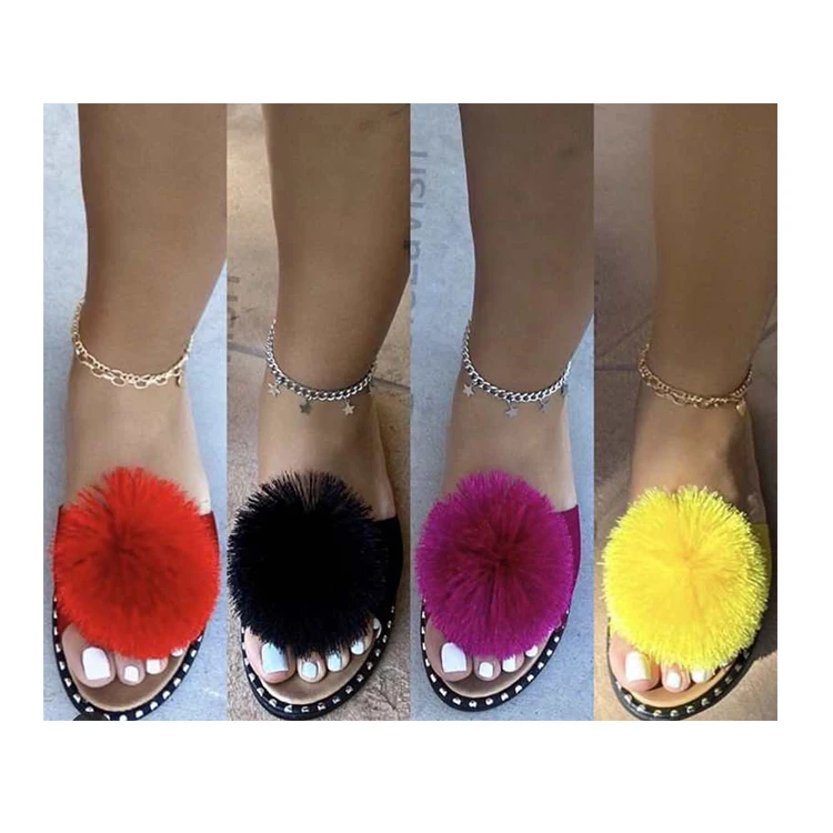 

2020 European and American summer new fur ball flat solid color non- slip sandals women