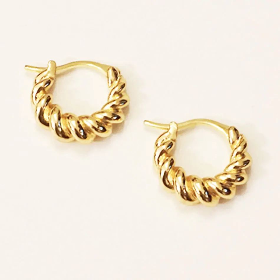 

Wholesale gold jewelry 925 sterling silver retro simple hoop earrings niche twist wild gold vermeil croissant earrings