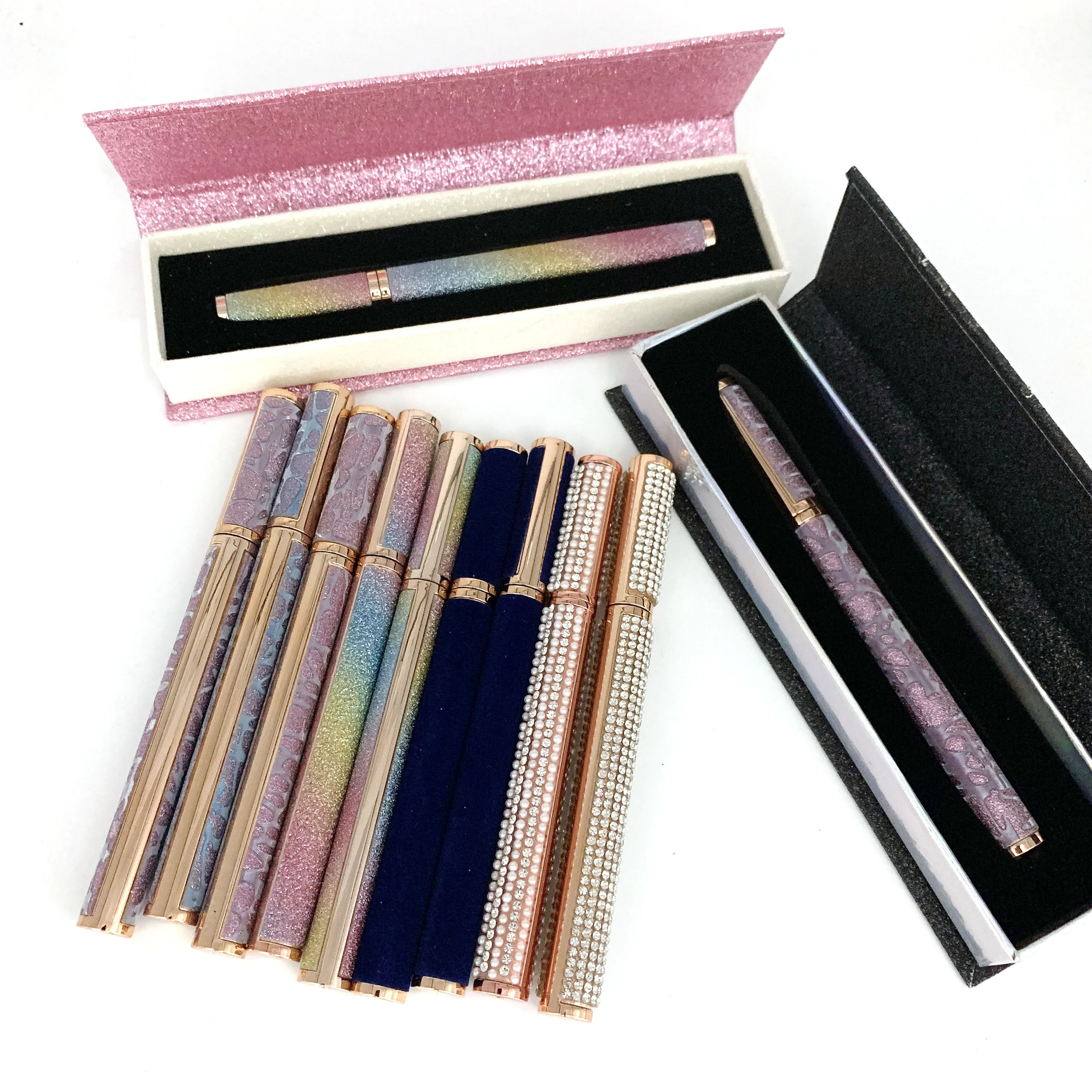 

2021 Premium diamond magic technology eyelash glue pen suitable for eyelash liquid waterproof magic adhesive eyeliner, Mixed colors