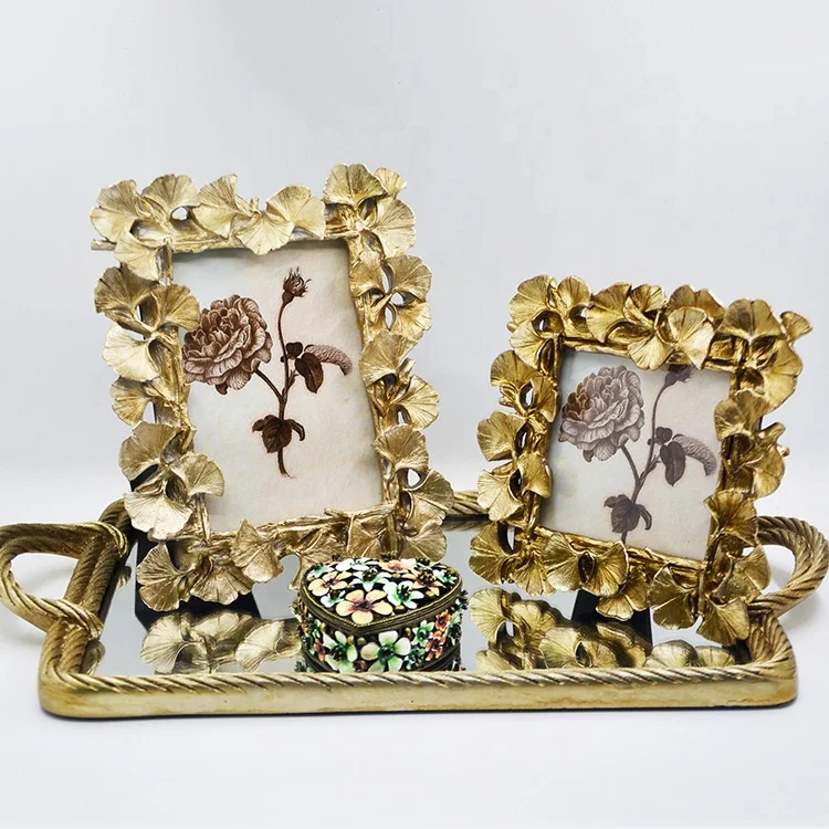 

European Metal Photo Frame Retro Creative Table Home Decoration, Gold