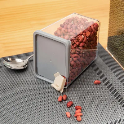 

Kitchen Lock Type Sealed Moisture-proof Fresh-keeping Storage Tank For Grains And Dried Fruit Storage Box For Grains