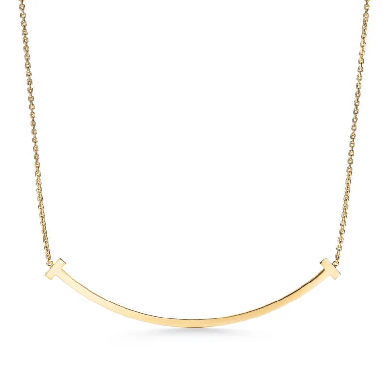 

Luxury fashion jewelry 316 stainless steel smile no fading necklace customized personal customized birthday gift