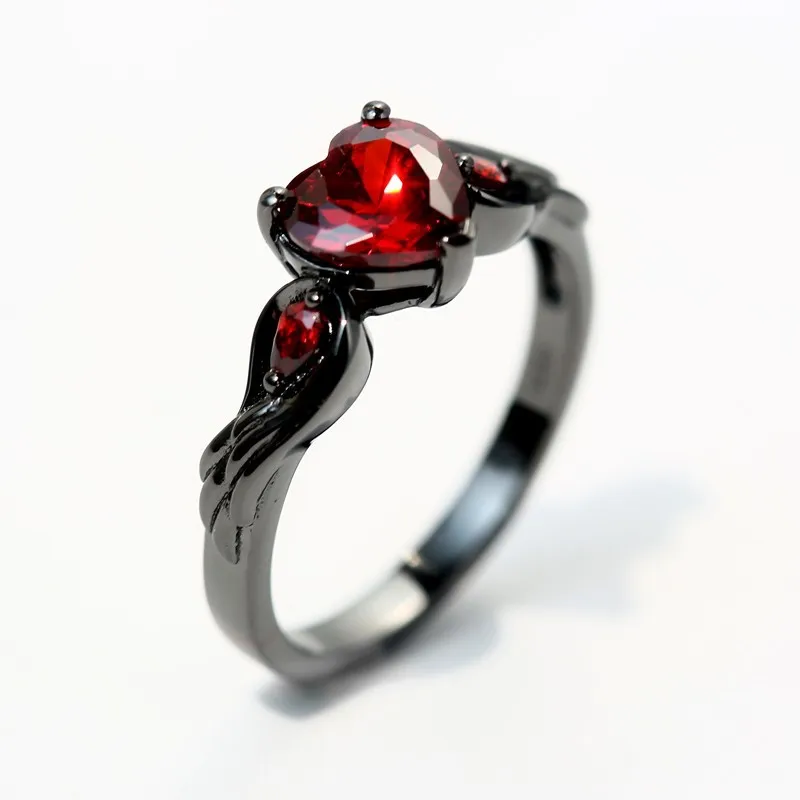 

Ruigang 2022 Wholesale Turkey Wing Ring Heart Red Gem Black Gold Plated Masonic Rings For Women