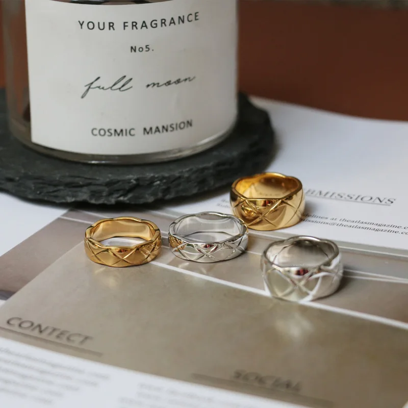 

Classic Polished Diamond Pattern Chunky Ring 18k Gold 316L Stainless Steel Finger Rings Jewelry