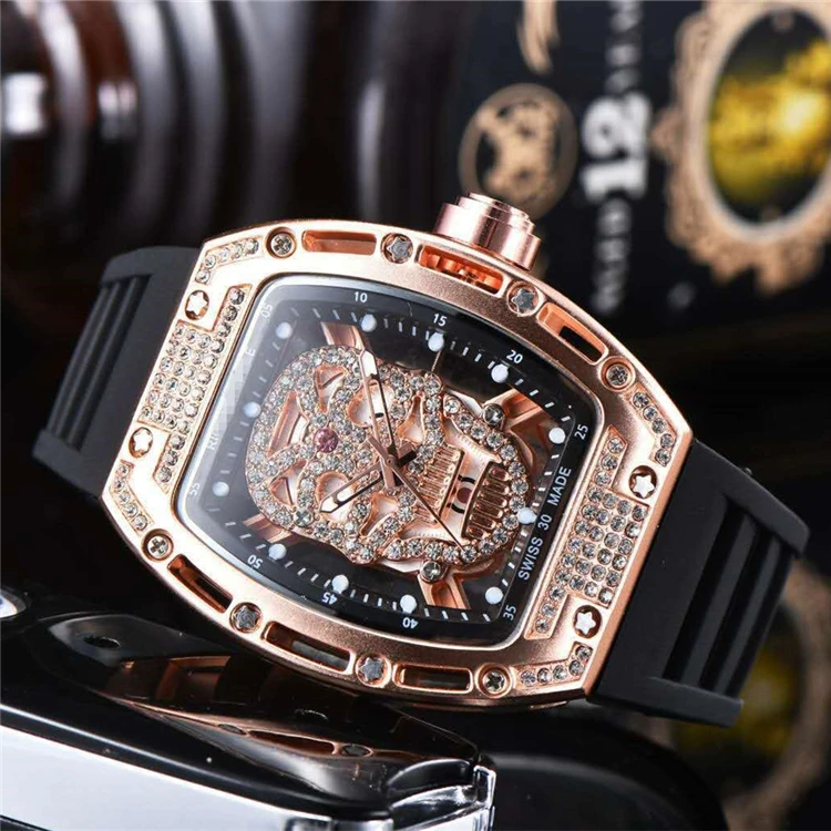 

2021 Fashion Moissanite Diamond Mens Quartz Watches Luxury Famous Branded Wristwatch Designer Skull Iced Out Watch For Men, As show / custom colors