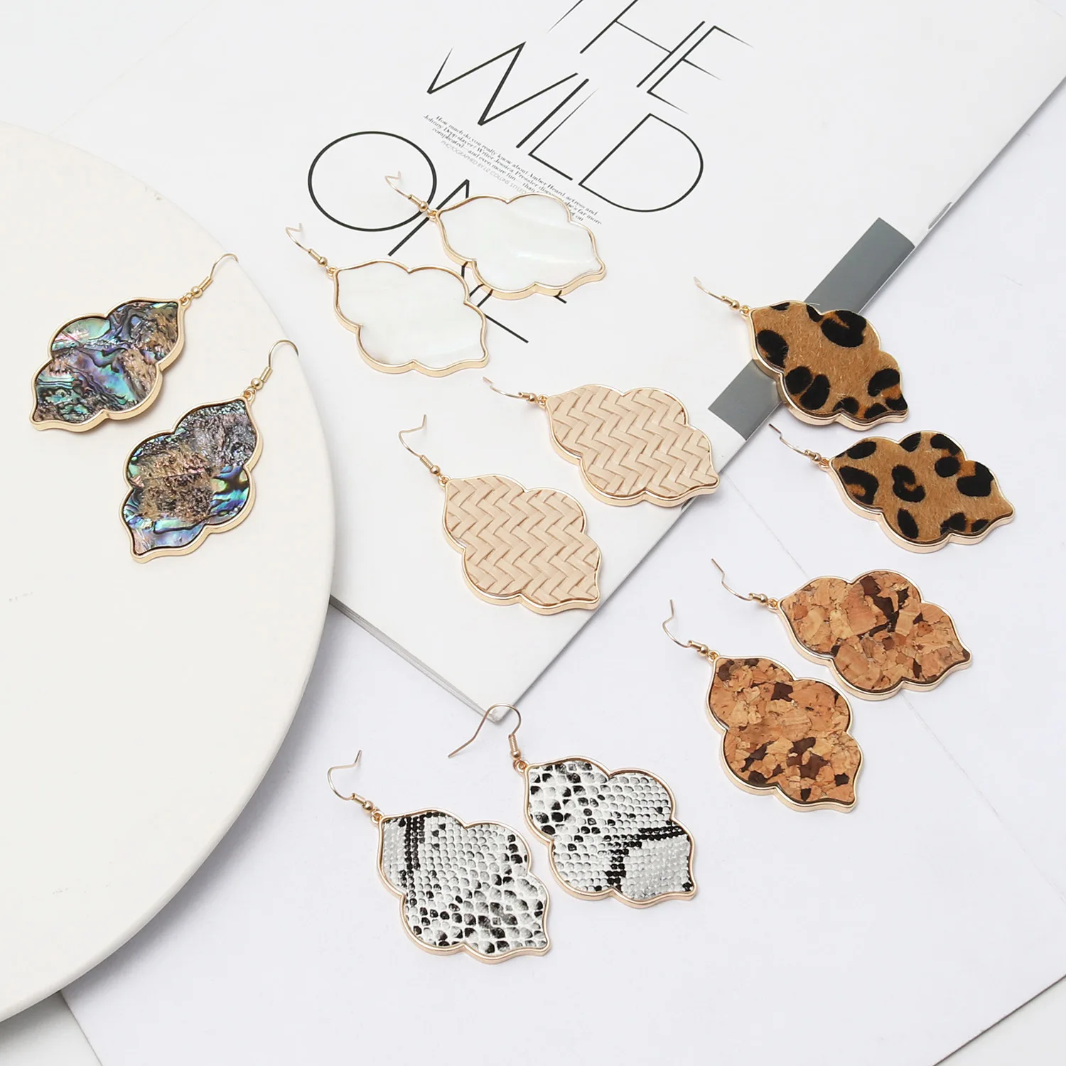 

Abalone shell Leopard Flower Hexagon Frame Drop Earrings Snakeskin Leather wood grain Pattern Earings Women Brand gold Jewelry