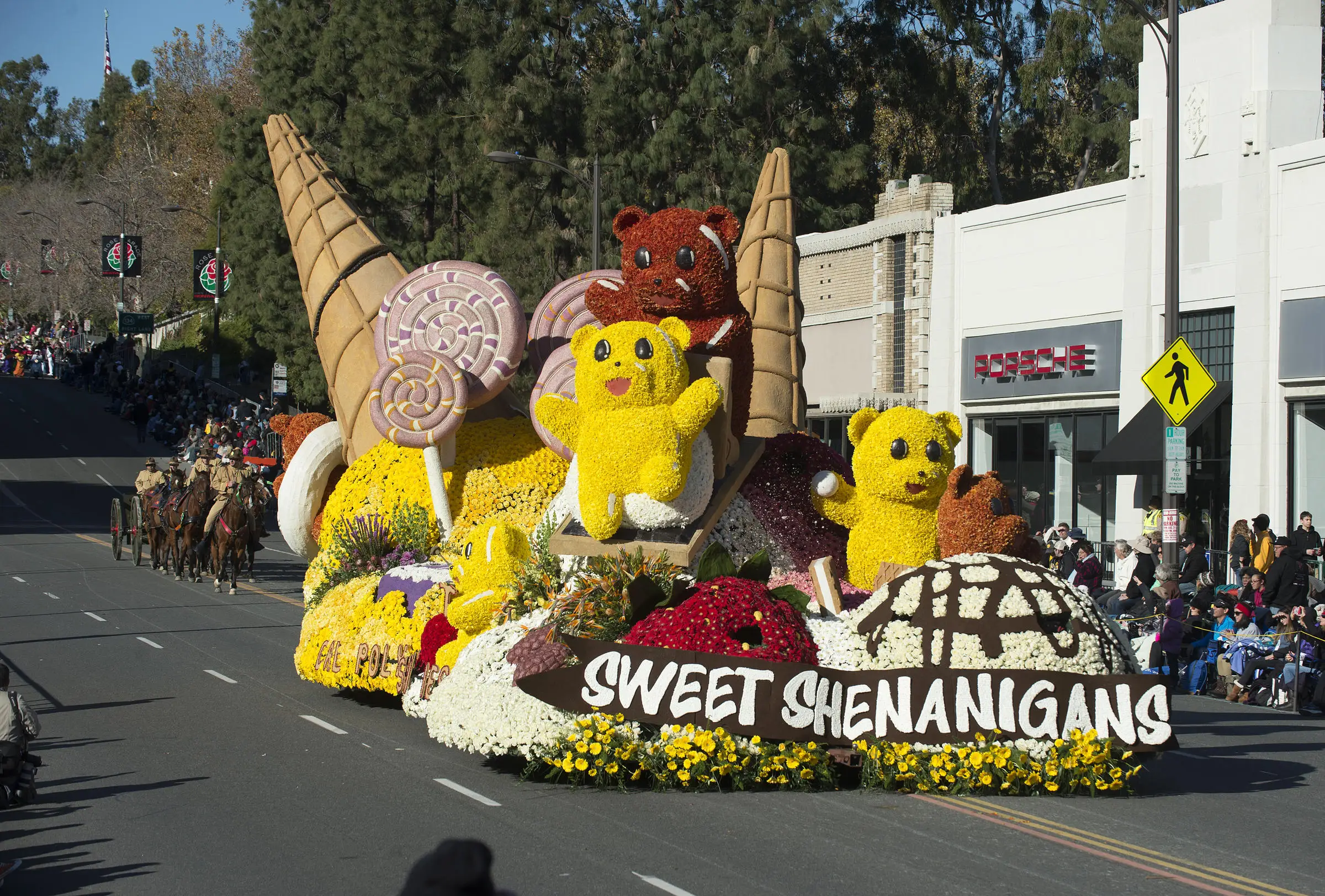 opening ceremony parade floats