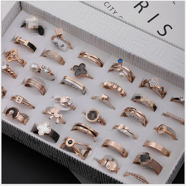 

Simple titanium steel color protection rose gold atmosphere fashion rings versatile rings boutique jewelry, Picture shows