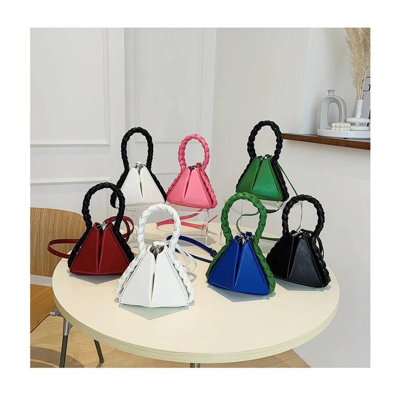 

Personality Rope Weaving Handle Foldable Women Handbags Triangle Crossbody Bags Designer Fashion New Diagonal Geometry Totes