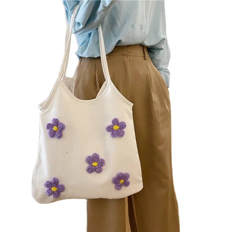 

Trendy Korean Style Daisy Decoration Canvas Tote Shoulder Bags Women Wholesale