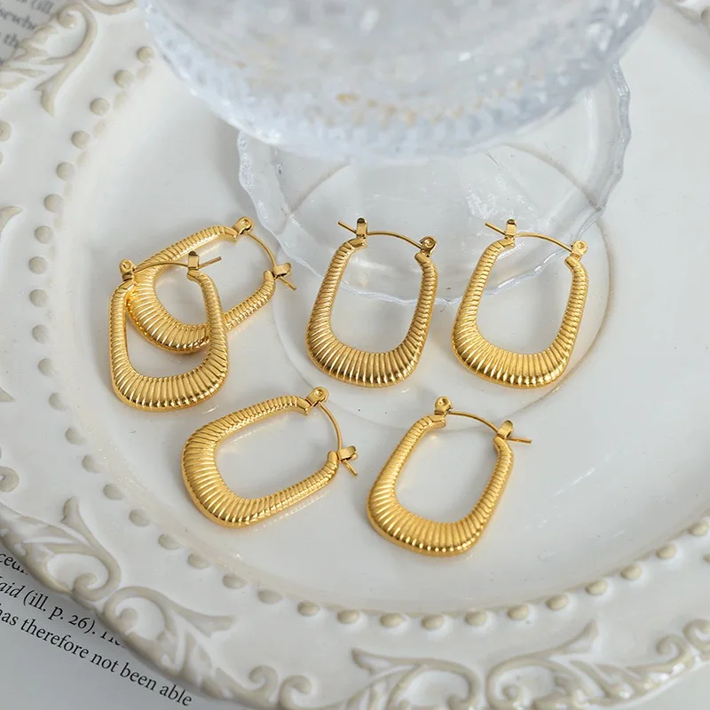 

Hot Sale Ins Vintage 18k Gold Waterproof No Fade Stainless Steel Jewelry women hoop earrings wholesale