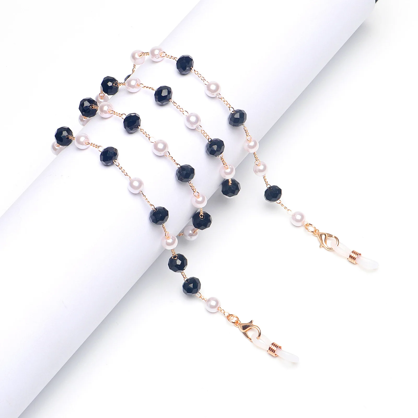 

China Factory Handmade Pearl Beads Sunglasses Reading Glasses Necklace Holder Chain