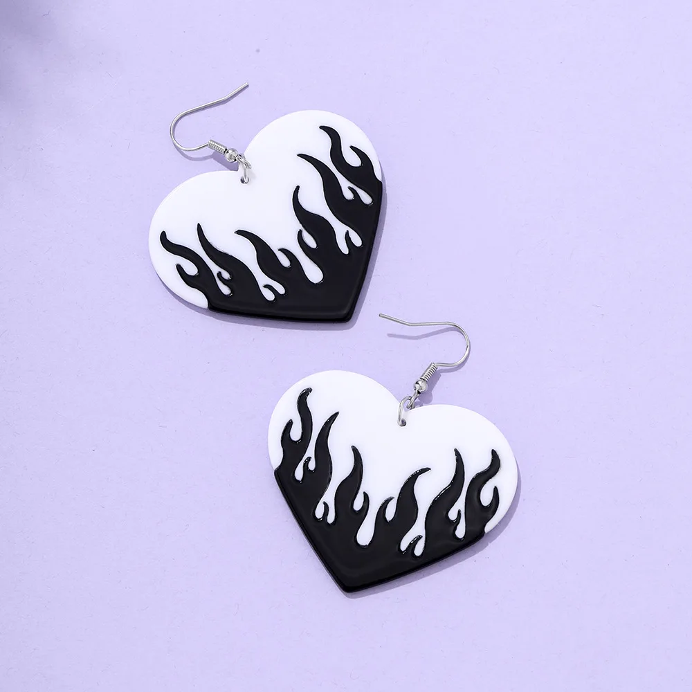 

Wholesale Fashion Colourful Flame Acrylic Heart Earring Luxury Earrings For Women
