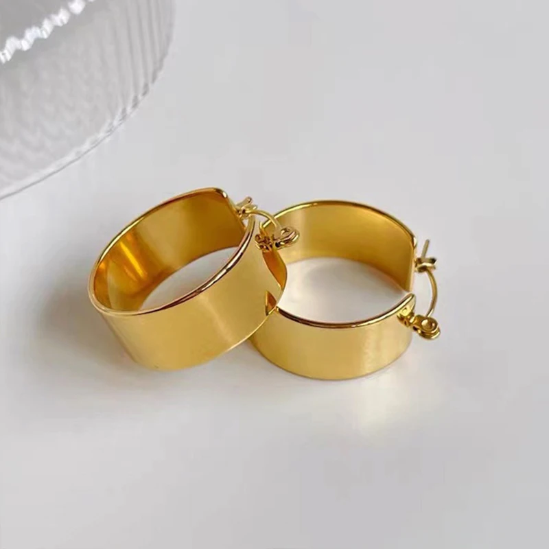 

Modern High End Luxury Jewelry PVD 18K Gold Plated Stainless Steel Chunky Flat Bold Wide Hoop Earrings Women