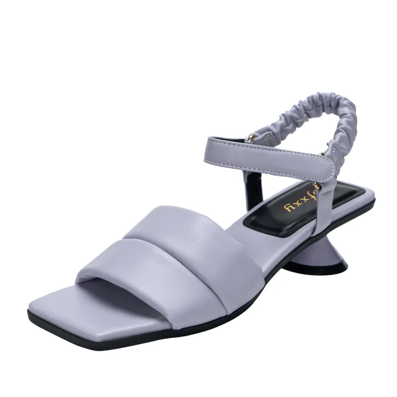 

Fashionable Trendy Women Sandals Outdoor Solid Color Square Head Comfortable Versatile Ladies Sandals With Middle Heels, Customized color