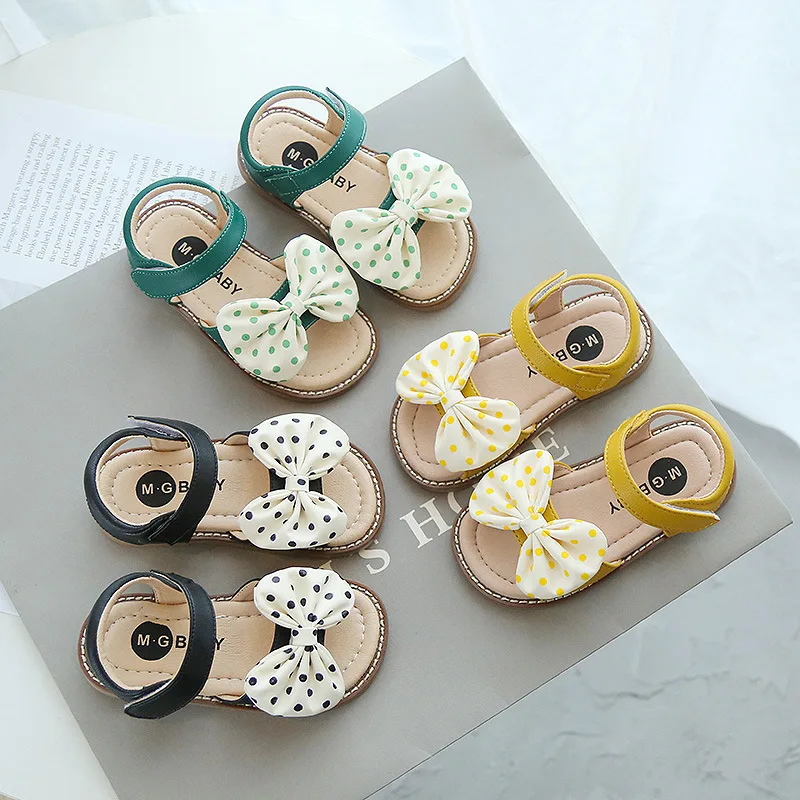

0-5 years old girls' princess shoes summer bow beach shoes soft bottom paste foreign style girls sandals