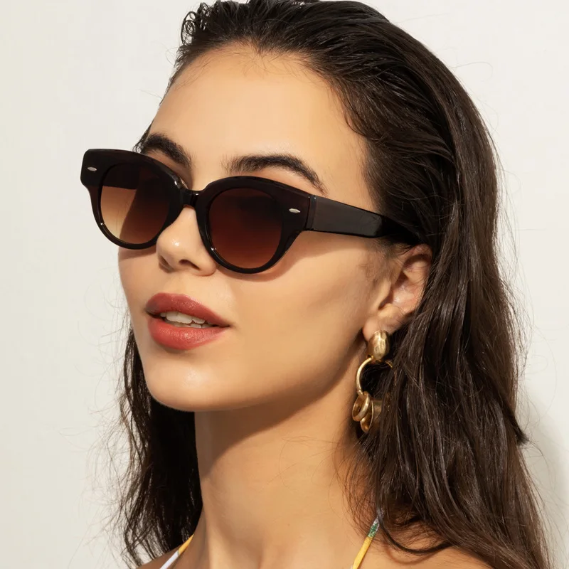 

UNOC New Sunglasses Arrivals 2023 Cat Eye Shape Sunglasses Lady Branded Sunglasses Luxury Women