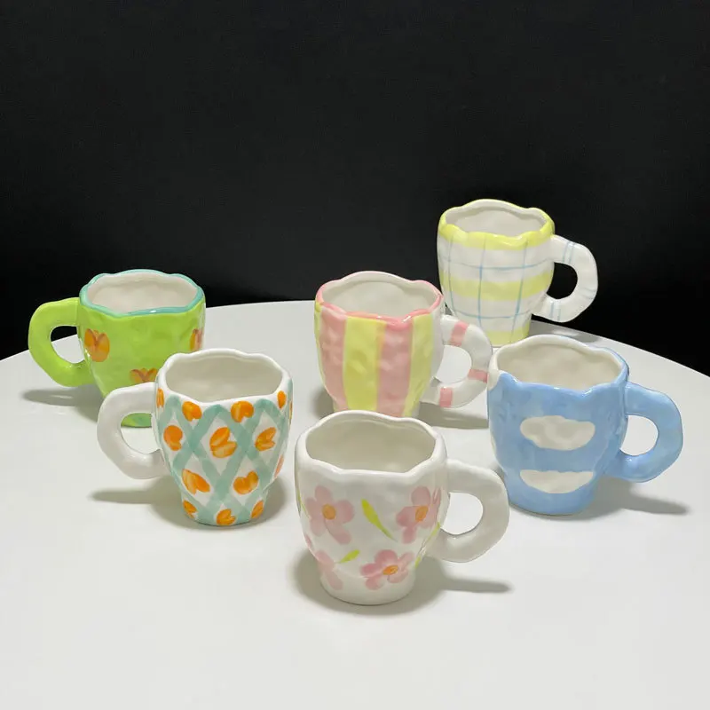 

Lelyi ins hand squeezed irregular flower mug ceramic coffee cup