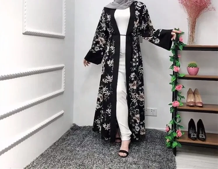 

Middle East Flare Sleeves Printed 2020 Dubai FREE SHIPPING Front Open Abaya Muslim Dresses Islamic Clothing, Black