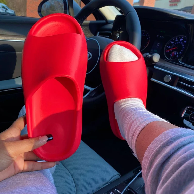 

New Style Red Inspired Yeezy Slippers Women's Fashion Casual Yezzy Slippers Pink Yeezy Slides