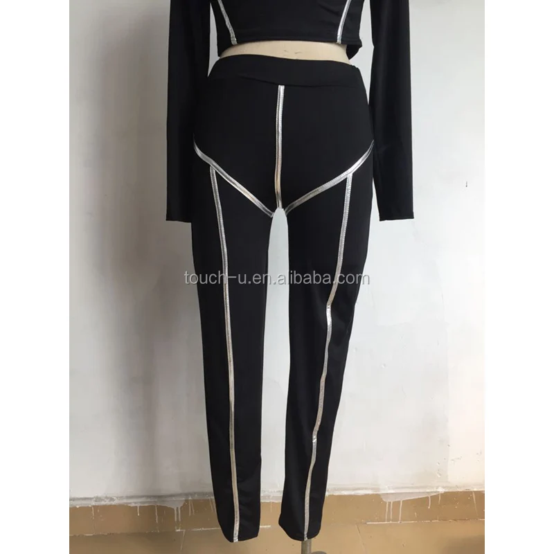 slim fit jogging suit