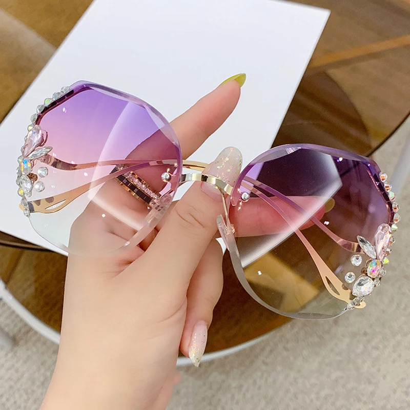 

0103 Vintage Cutting Rimless Crystal Shiny Sunglasses For Women New Fashion Luxury Rhinestone Sun Glasses Female Party Shades