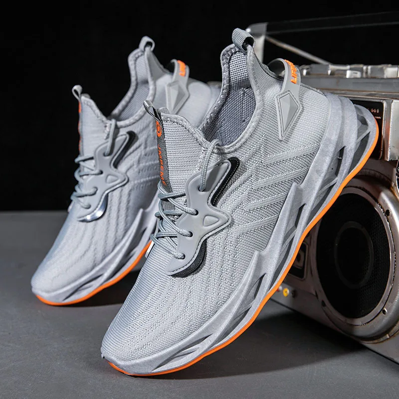 

Men Running Shoes Flying Woven Sneakers Hombre Fashion New Sports Shoes Men`s Casual Shoes Sneakers, 3 colors