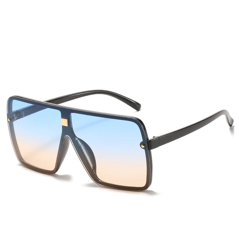 

Fashion Unique Oversize Square Rivets Decoration Cheap Plastic Sunglasses