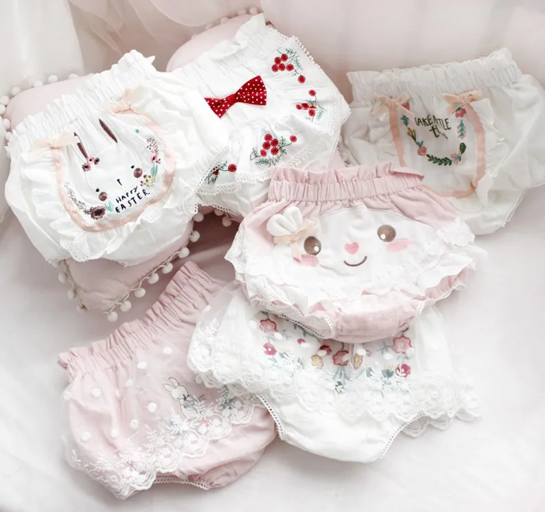 

1TAKE39 baby bloomer shorts spanish white ruffles embroidery flower children clothing wholesale
