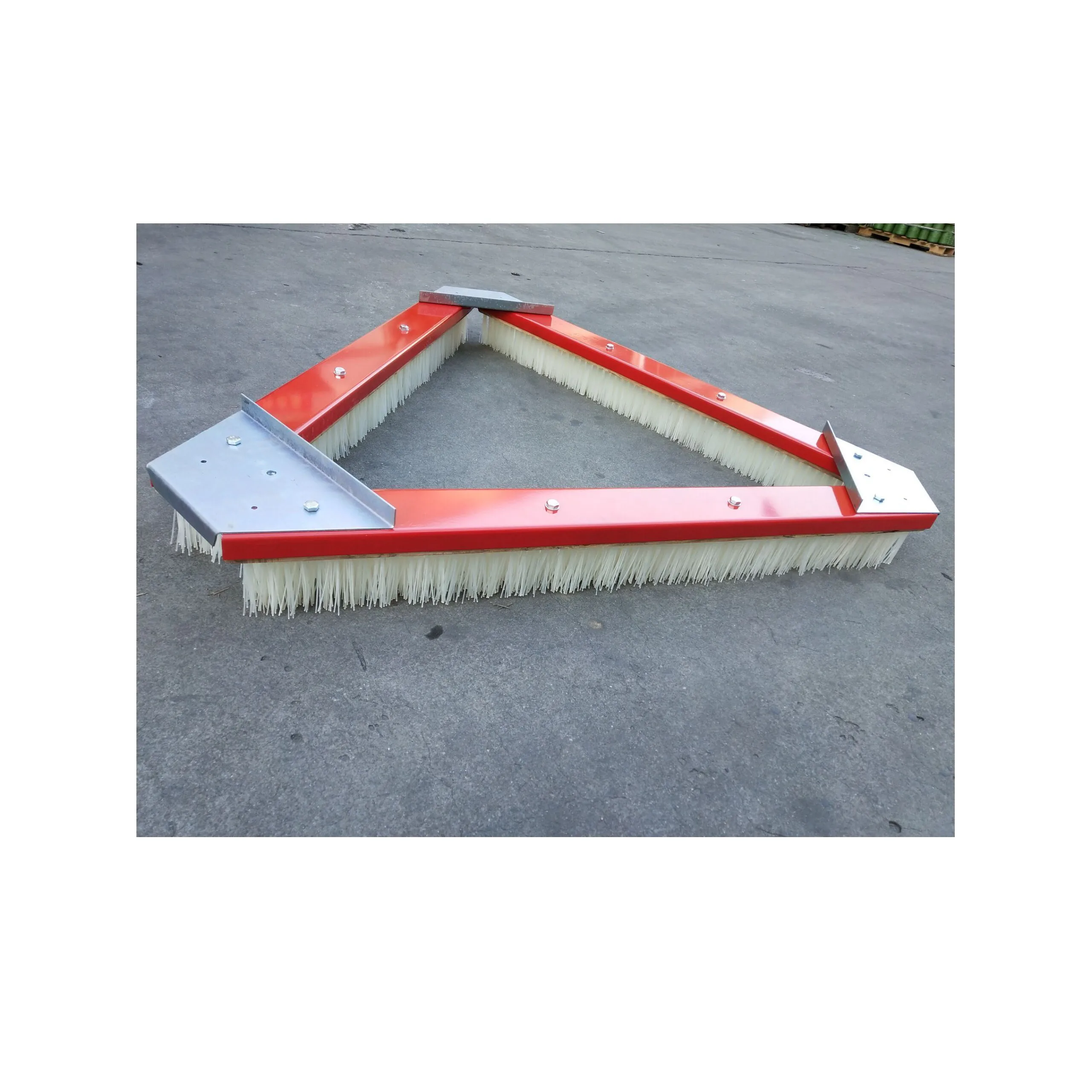 

Cleaning artificial turf brush artificial turf triangle brushing ACT artificial turf tools