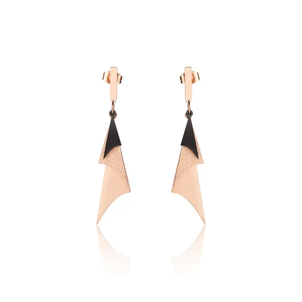 

Trending New Fashion Stainless Steel Rose Gold Plated Triangle Pendant Earrings