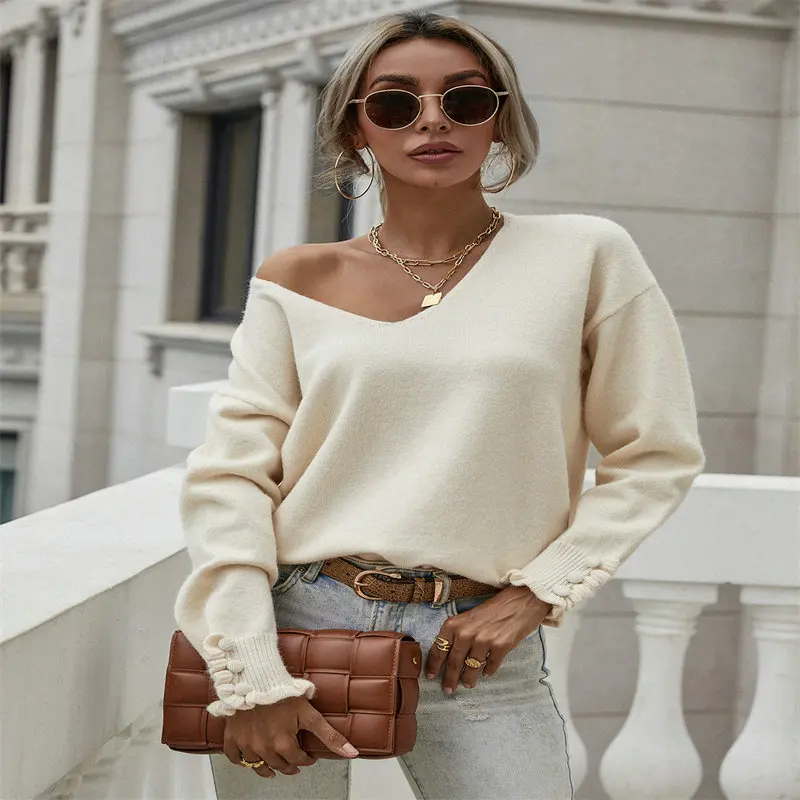 

2021 Fall Winter Commuter All Match V Neck Loose Solid Color Knit Cuff Buttons Trendy Women Sweater
