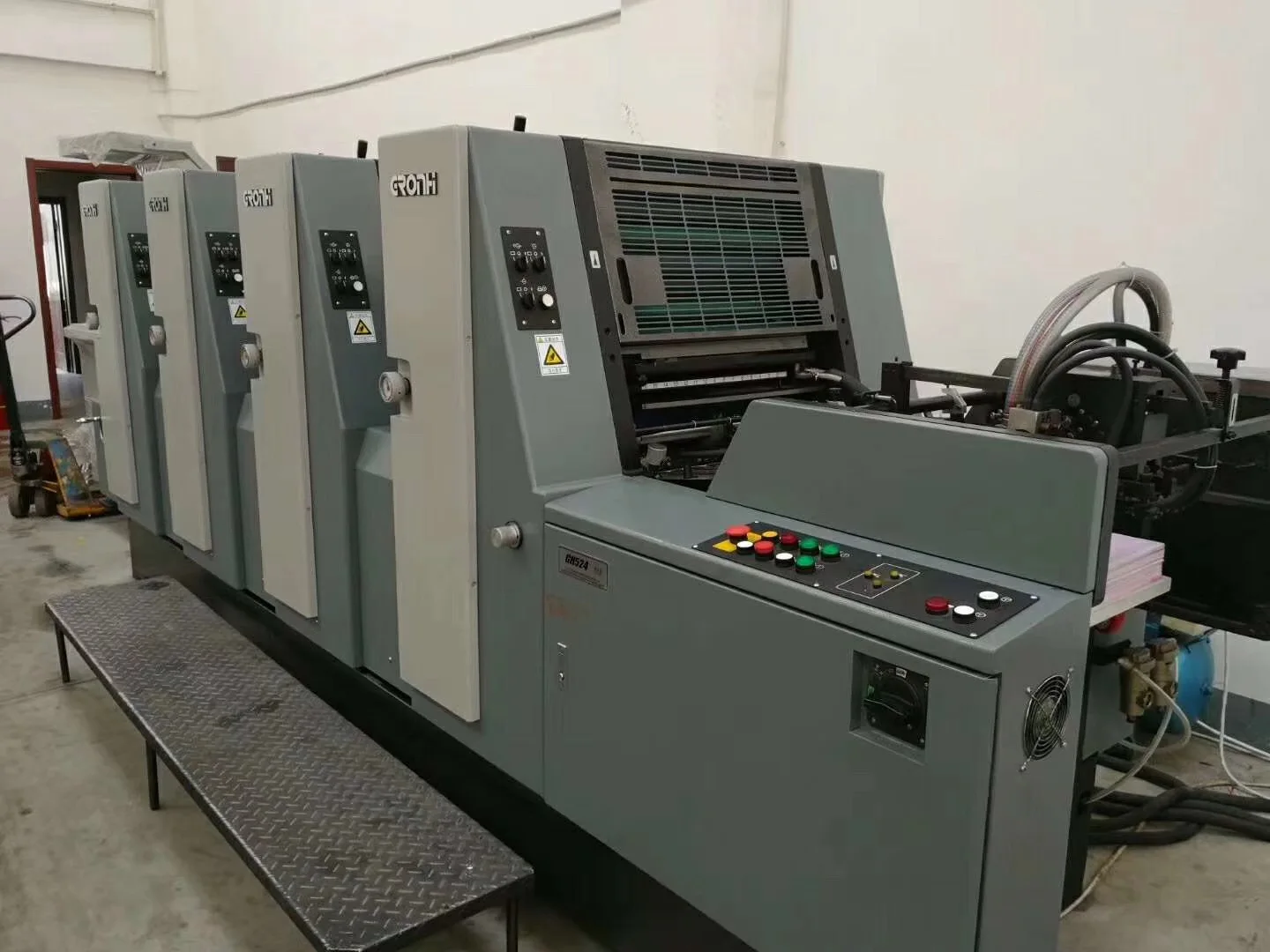 4 color offset printing press