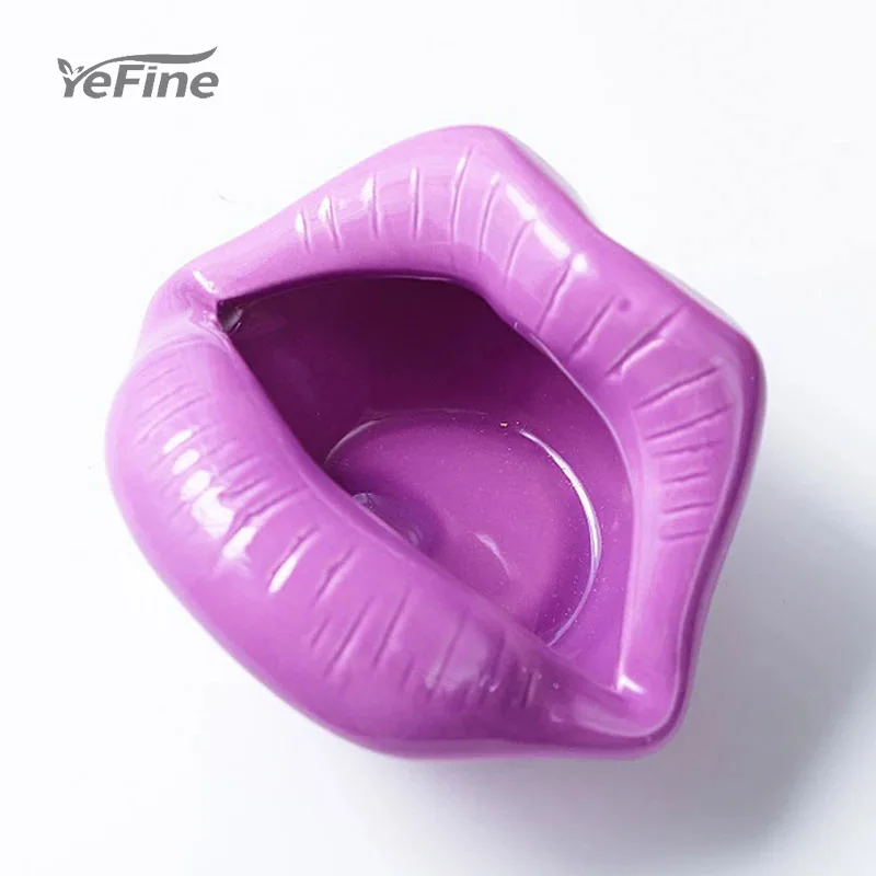

2021 New Hot-Selling Modern Style Creative Ceramic Sexy Flame Red Lip Ashtray, Red, pink, purple