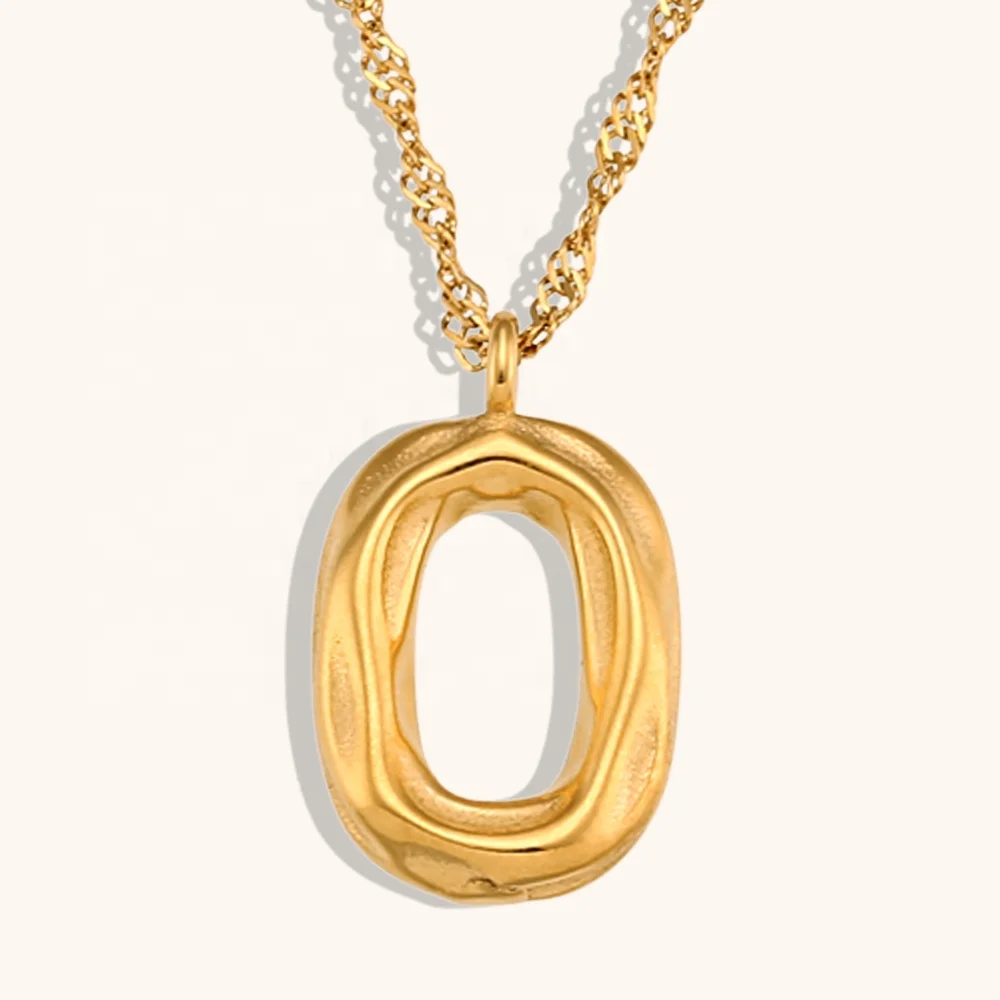 

New Style Stainless Steel Gold Plated Pendant Trendy Jewelry Hollow Out Toast Shape Pendant Necklace For Women