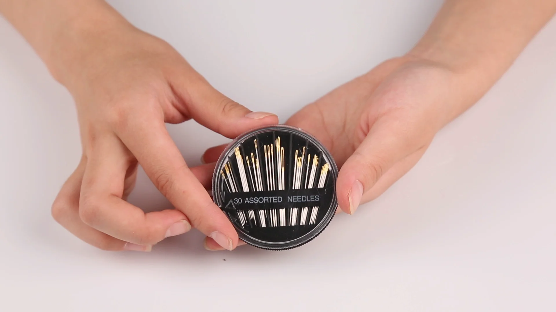 High Quality 30pcs Assorted Compact Golden Eye Hand Sewing Needle With