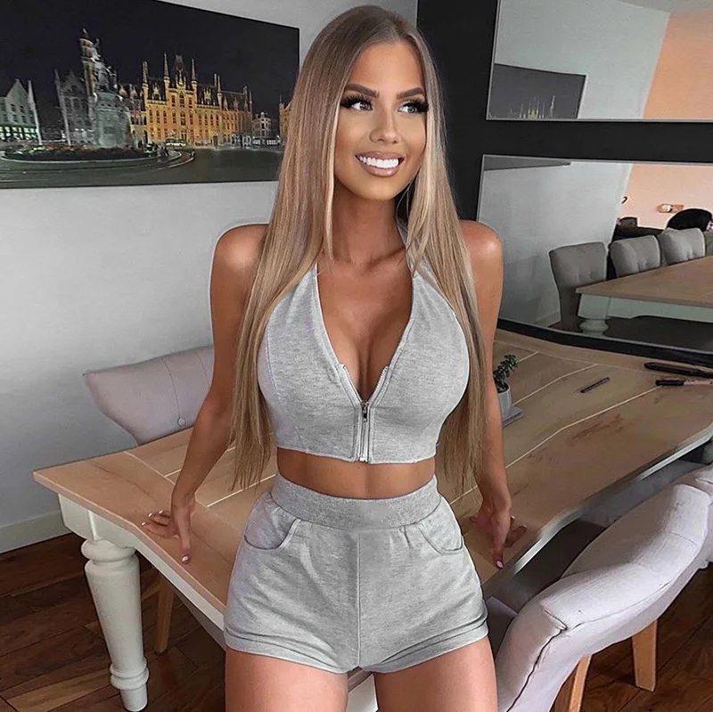

DK21ST307 Latest design halter neck custom outfit womens shorts set 2021 solid fitted summer outfits for women