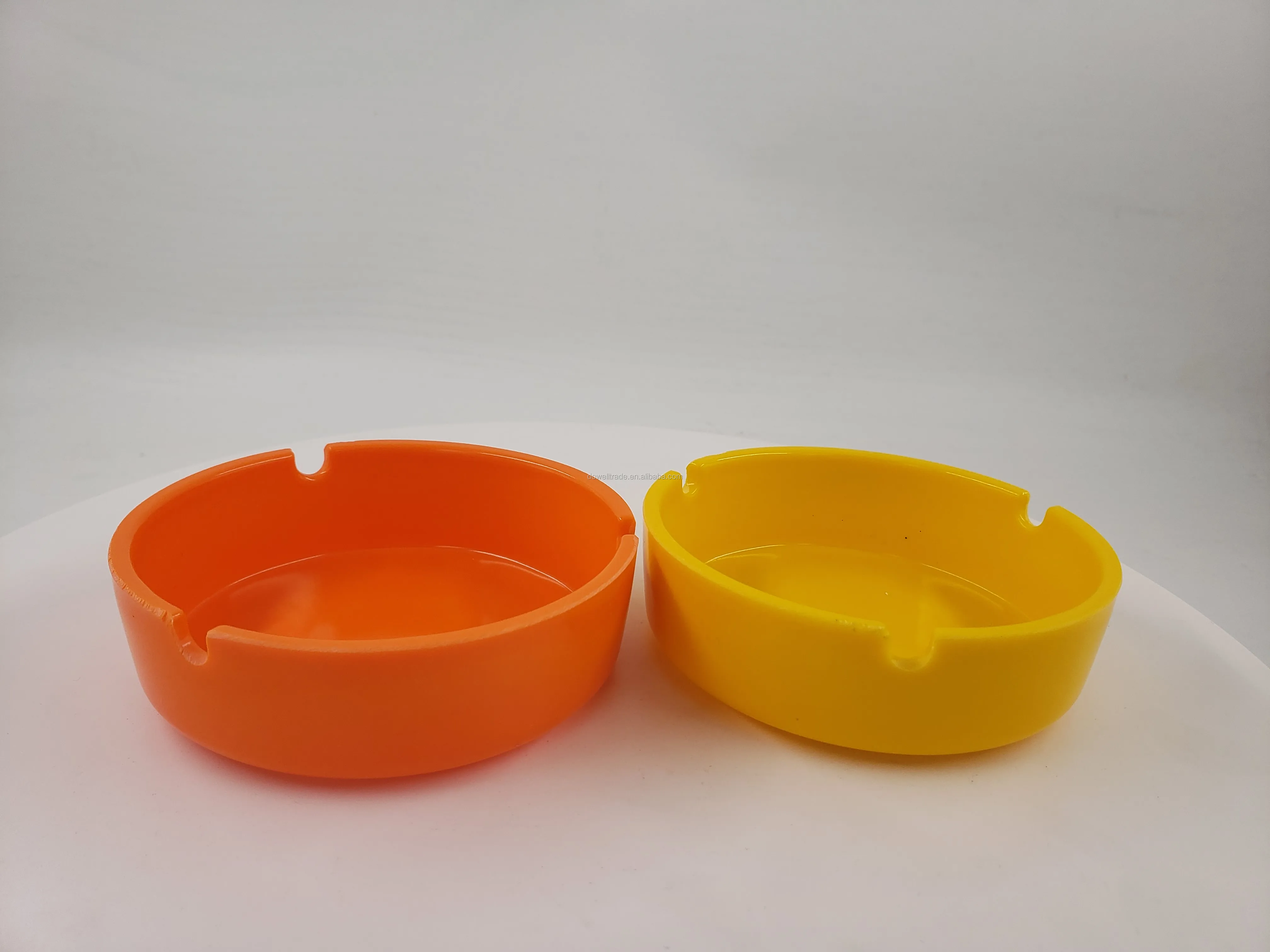 Wholesale Colorful Customized Disposable Plastic Car Ashtray For