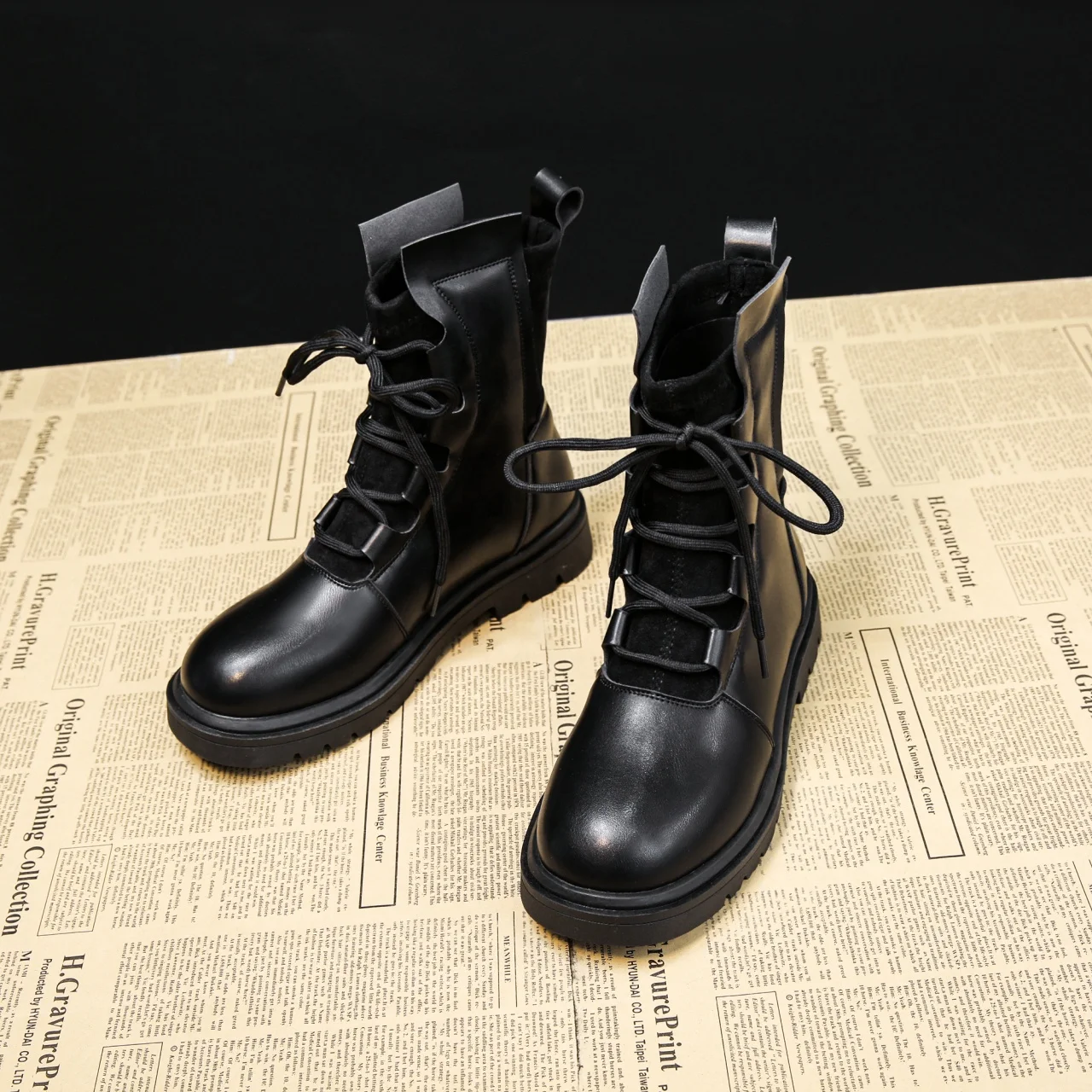 

Ladies Wholesale Daily Work Flat Lace Up Boots Women Comfortable Casual Booties, Black