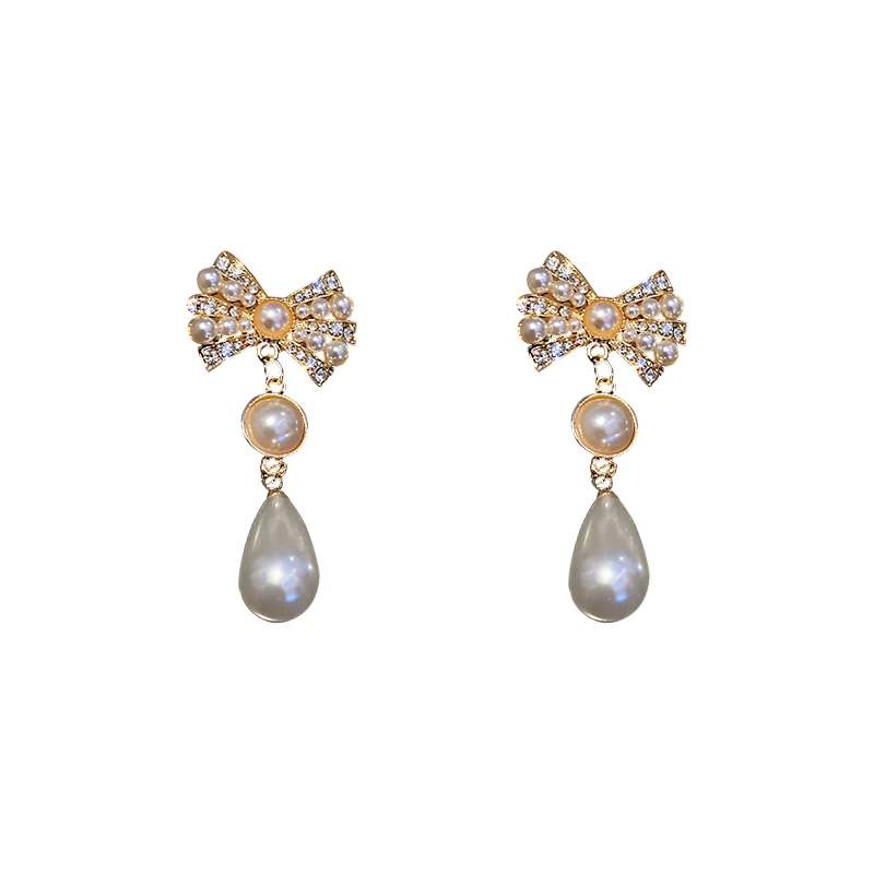 

Fashion Rhinestone Pearl Bow Pendant Earrings Round Pearl Necklace Set