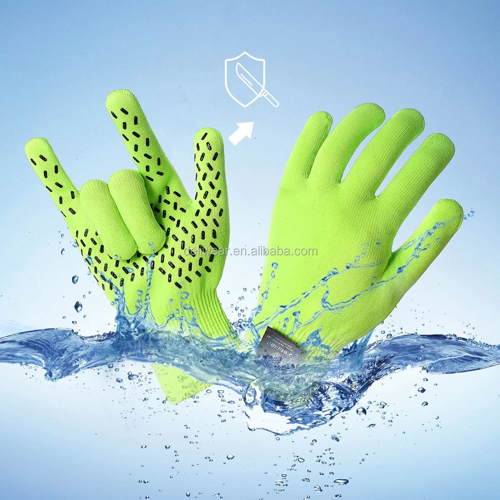 Waterproof glove 2.jpg