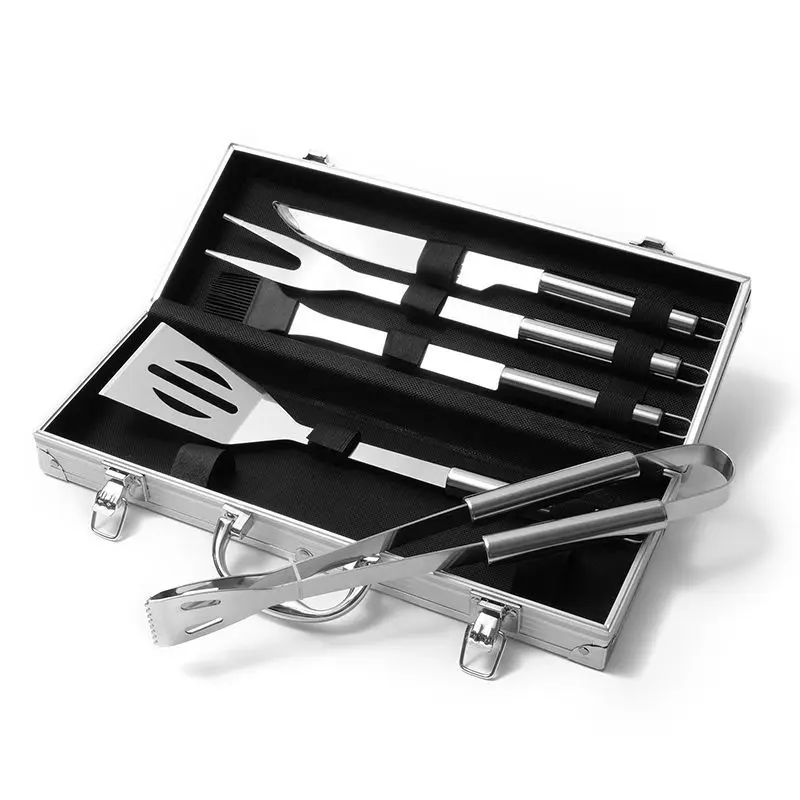 

Multifunctional Stainless Steel Barbecue Tools Set 5Pcs BBQ Grill Tool Set with Deluxe Aluminum Case