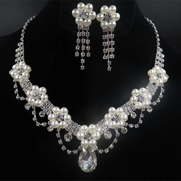 

High quality Pearls Bridal jewelry set Rhinestones necklace and earrings set Wedding jewelry set XL028