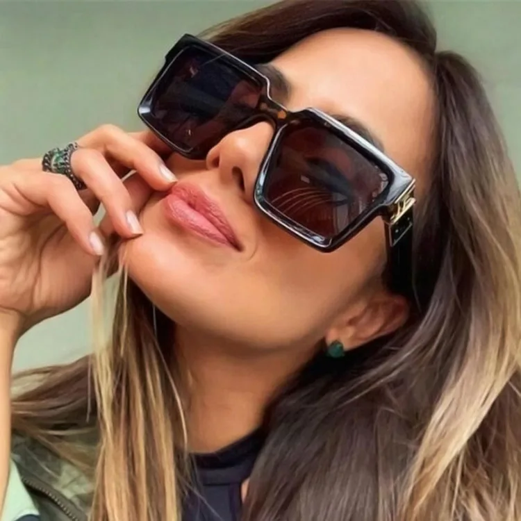 

hot selling 2021 retro trendy fashion vintage sun glasses Visor square women sunglasses, Custom colors