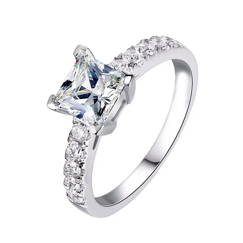 

Boutique 925 Silver 1 ct DEF color vvs Moissanite Diamond Ring for Wedding Engagement