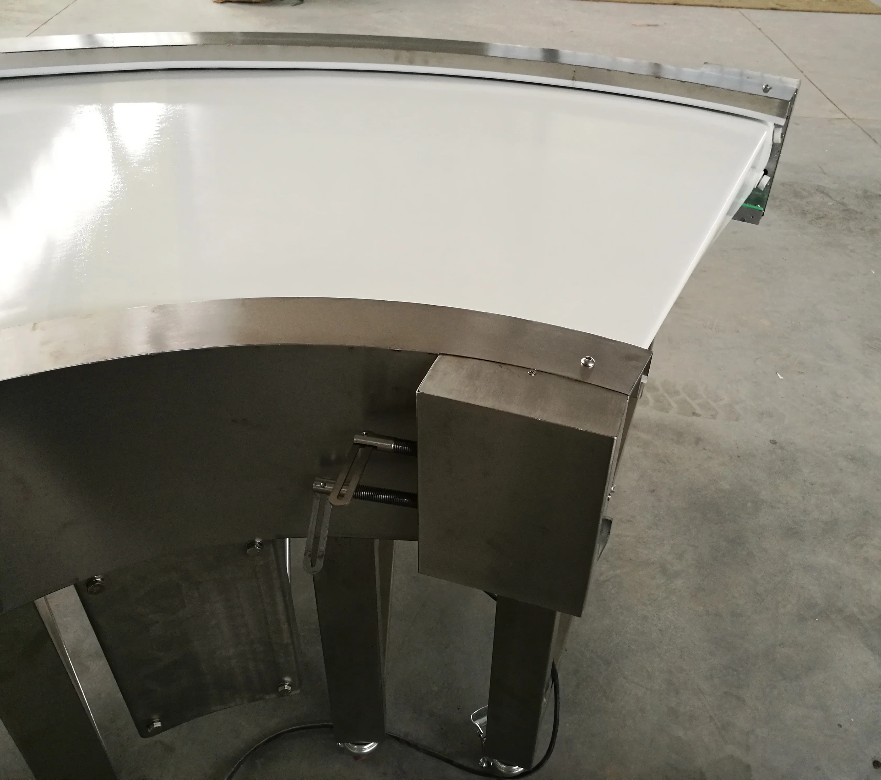
45 90 180 Degree L U DIY Customized Food Grade Curve Modular Chain PVC PU Roller Belt Conveyor Production Line 