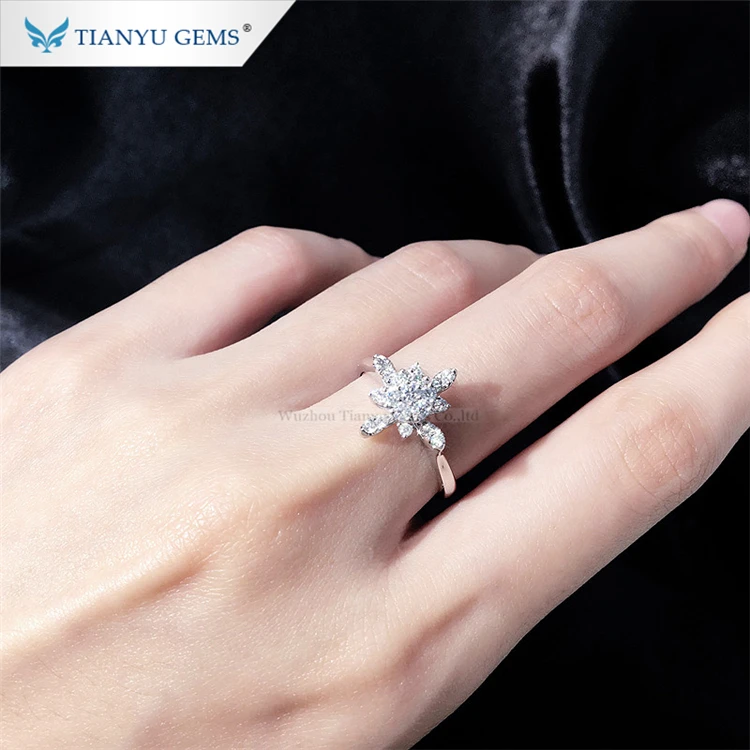

Tianyu gems real white gold ring with synthesis diamond best cutting moissanite stone finger rings