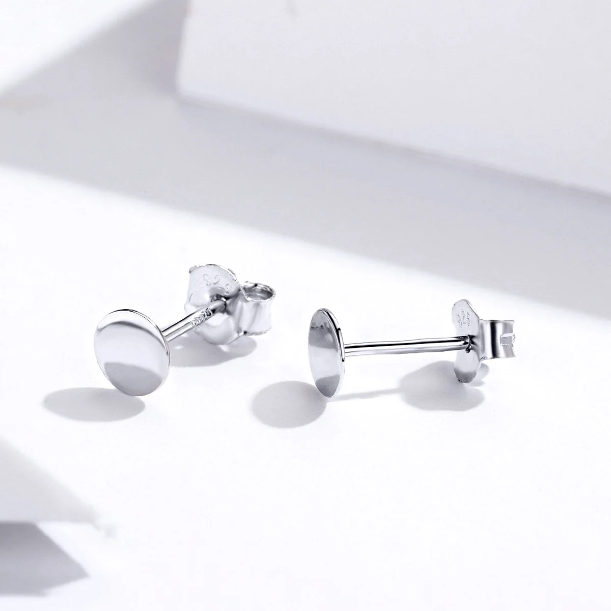 

New Type 925 Silver Jewelry Mini Silver Slice Fashion Stud Earrings For Women 2020