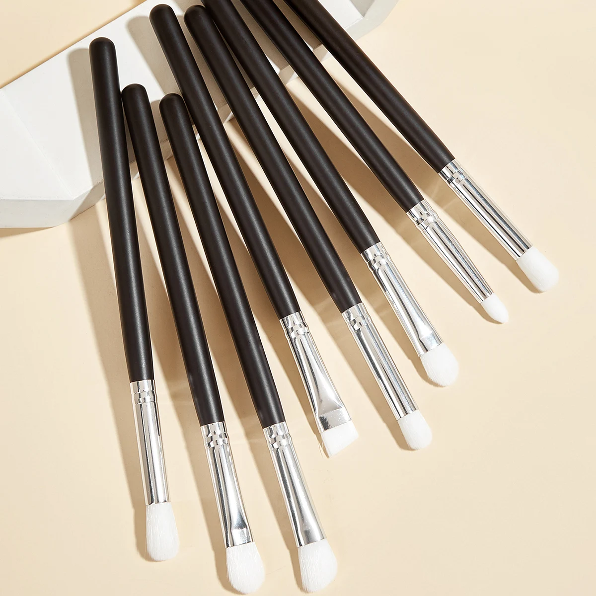 

2021 new arrival 8 pieces Eyeshadow Brush Set private label Eye Brushes OEM order Eye Brush Set